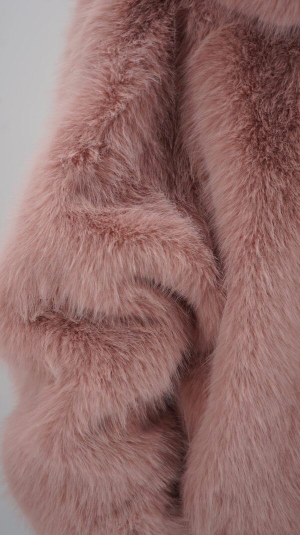Abrigo rosa elegante mujer | Stylicious (4)