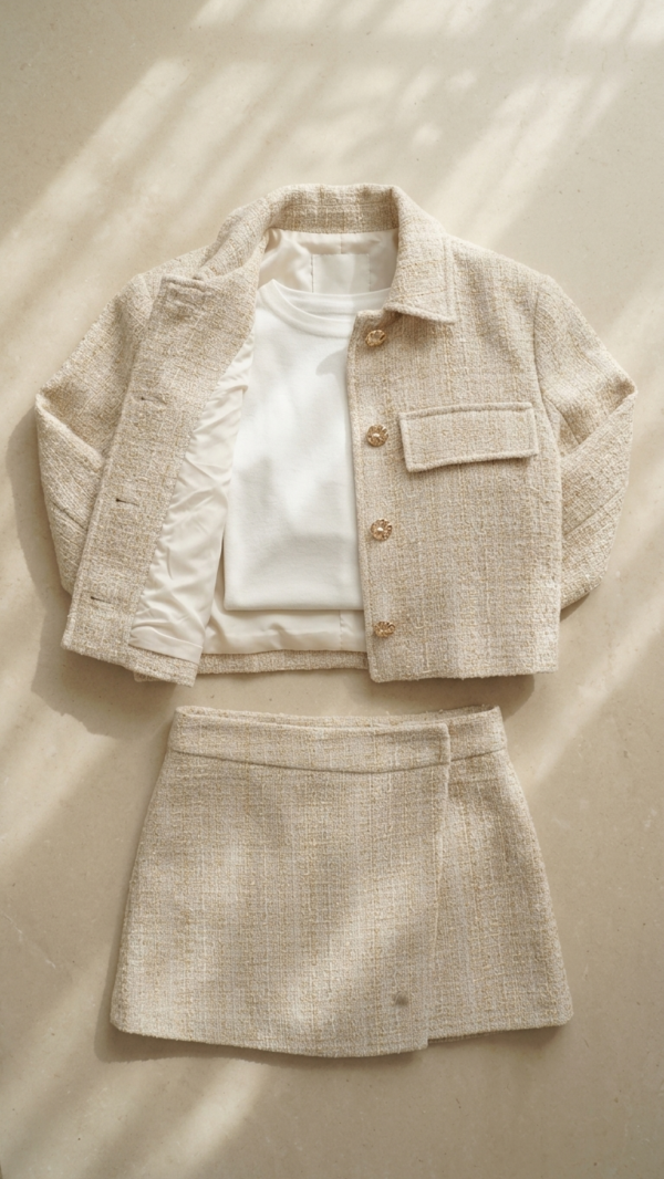 Conjunto de tweed beige y dorado | Stylicious (15)