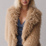 Abrigo de pelo beige mujer | Stylicious (8)