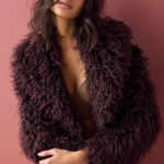 Abrigo de pelo burdeos mujer | Stylicious (2)