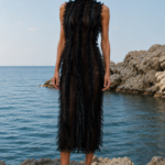 Vestido negro 3d frontal tejido.