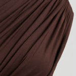Vestido marron drapeado elegante | Stylicious (25)