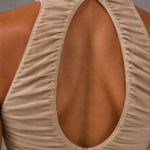 Vestido midi beige elegante fruncido | Stylicious (10)